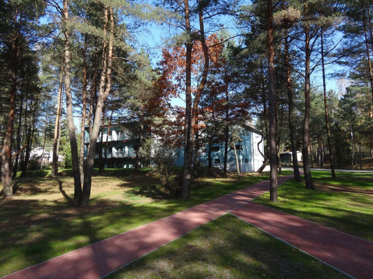 Hotel Dom Turysty "Tramp" Bukowno Exterior foto