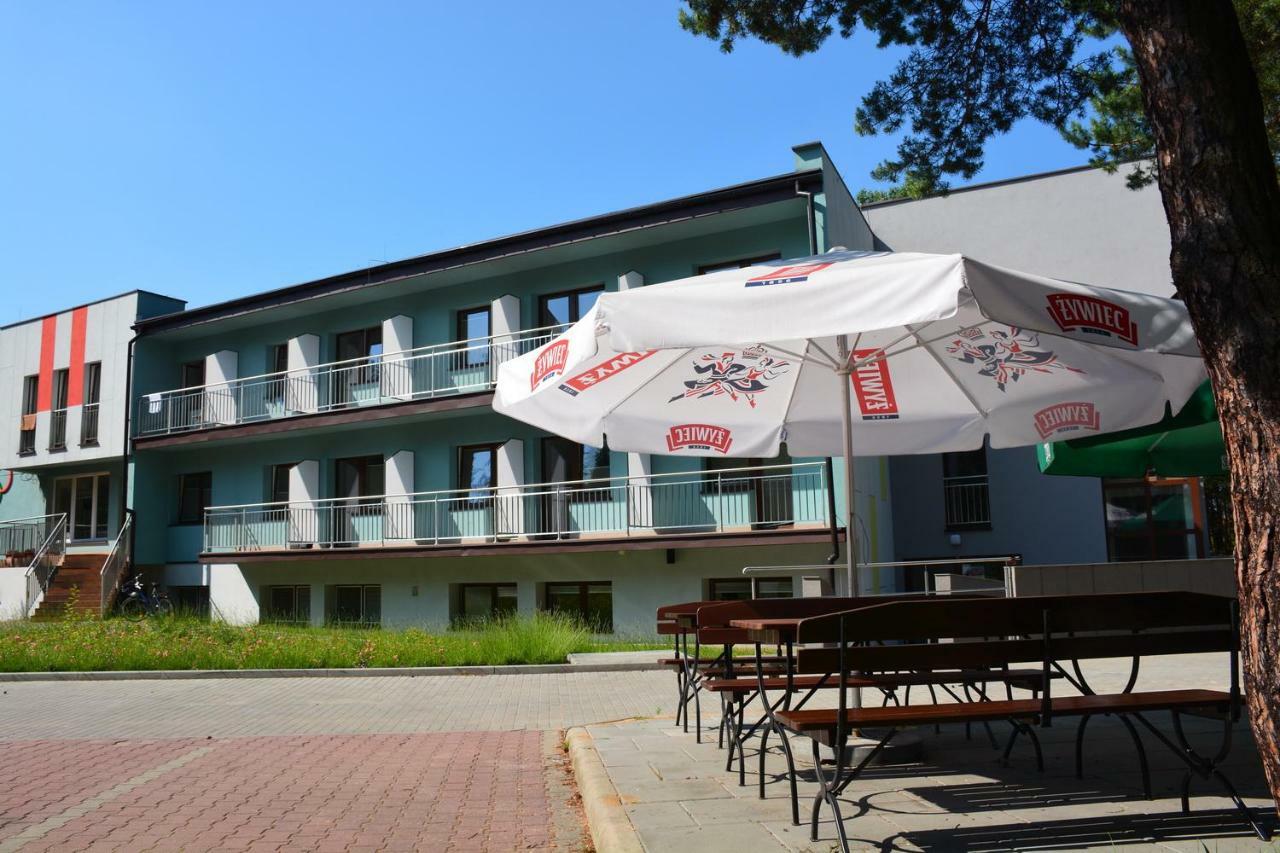 Hotel Dom Turysty "Tramp" Bukowno Exterior foto