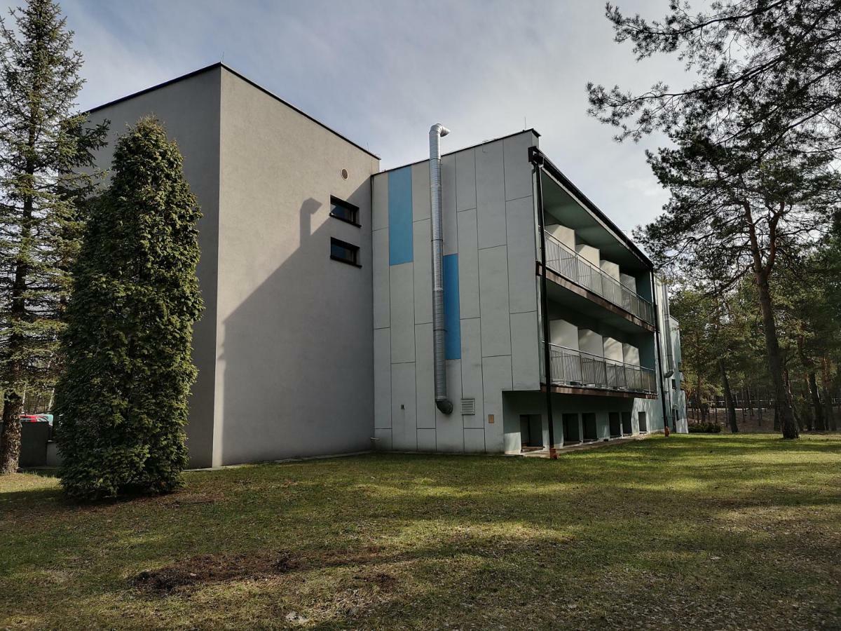 Hotel Dom Turysty "Tramp" Bukowno Exterior foto